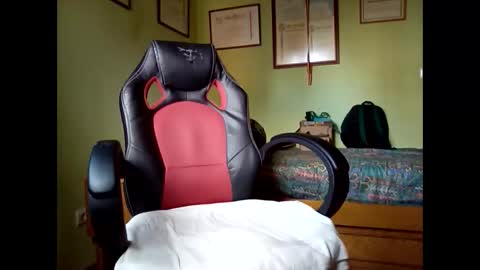 Manu  online show from May 10, 3:35 pm