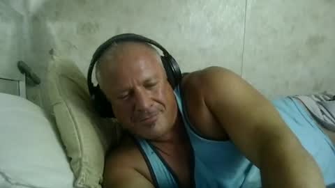 Slave online show from July 26, 5:43 pm