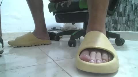 sr master cum its my old account online show from July 24, 5:36 am