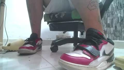 sr master cum its my old account online show from July 28, 6:20 pm