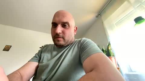 sta13 online show from May 18, 2:34 pm
