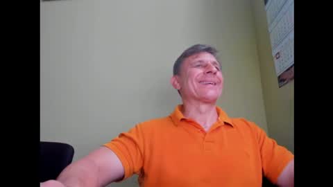 stacattoff online show from June 15, 4:21 pm