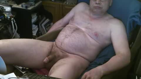 starterxyman online show from May 23, 11:43 pm