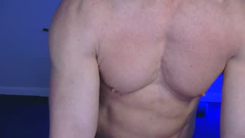 SteelPhysique online show from August 2, 8:40 pm