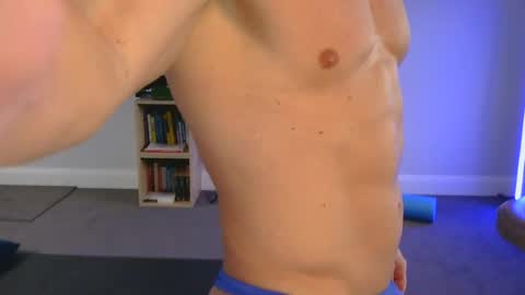 SteelPhysique online show from August 5, 10:15 pm