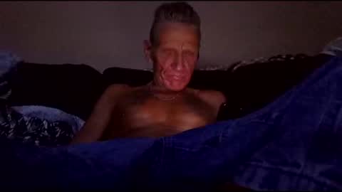 stefy1037 online show from May 6, 4:35 am