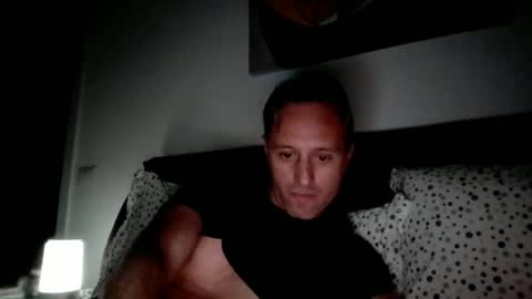 sten015 online show from June 26, 7:49 pm