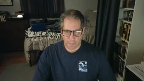 stephenhal9 online show from May 6, 3:51 am