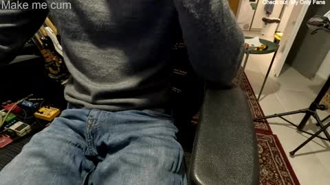 stevie_grey online show from May 6, 6:52 pm