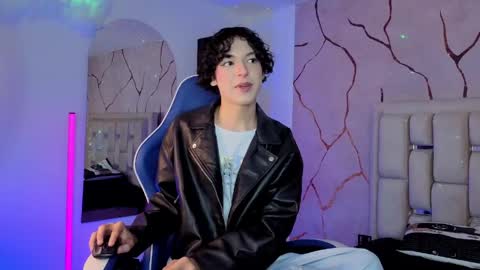 Sthepano  online show from May 22, 3:55 am
