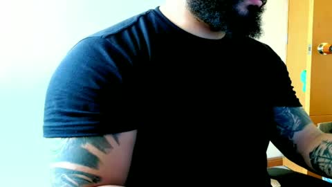 stiven253958 online show from April 25, 5:10 pm