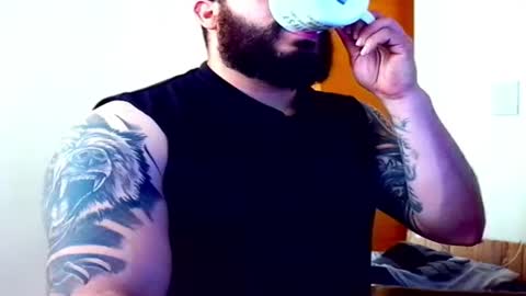 stiven253958 online show from August 1, 2:16 pm