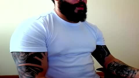 stiven253958 online show from April 18, 7:58 pm