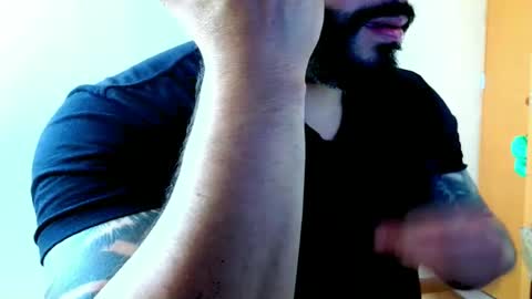 stiven253958 online show from April 28, 6:01 pm