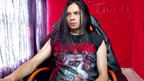 stivnhot online show from May 9, 7:15 pm