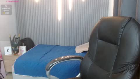 Stiwen online show from June 11, 1:09 pm