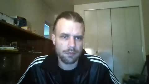 stockingsnfeet online show from May 12, 7:00 pm