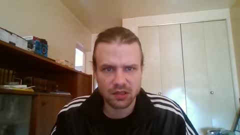 stockingsnfeet online show from April 29, 8:19 am
