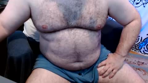 Stonerbear42 online show from August 4, 3:38 pm