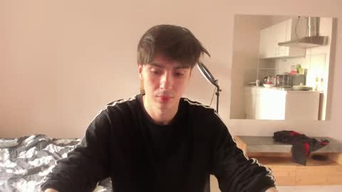 Ray online show from April 27, 3:52 pm