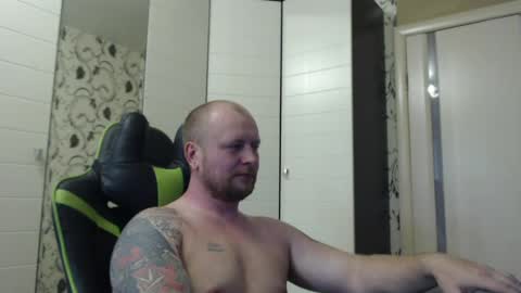 Alex online show from May 17, 1:29 pm