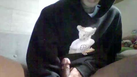 Asian boy online show from May 24, 2:01 pm