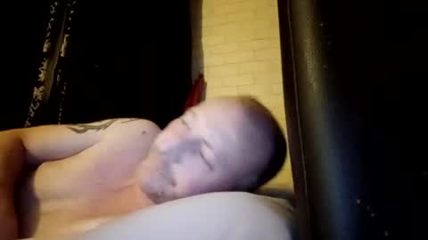 stu_art83 online show from July 14, 1:29 am