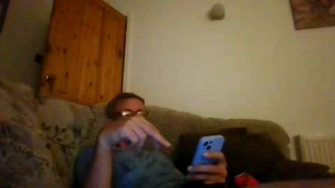 stuuuey73 online show from July 17, 9:32 pm