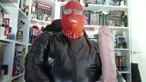 Sumisolatex online show from July 12, 7:54 am