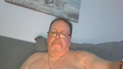 Sunspotbaby online show from August 5, 9:31 pm