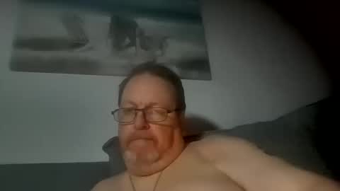 Sunspotbaby online show from June 4, 2:06 am