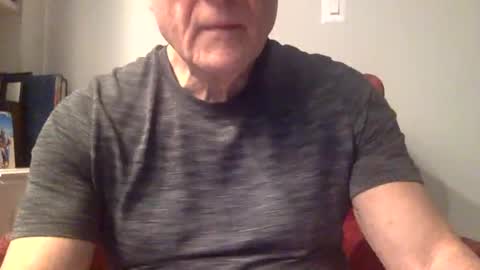 suntrdr077 online show from May 6, 1:28 am