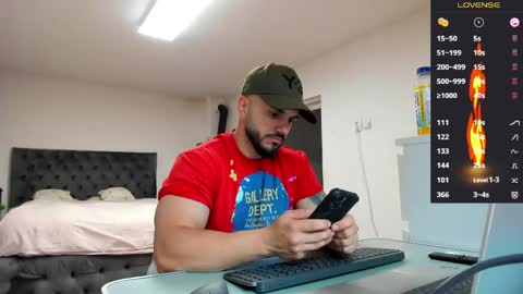 supermanboyxxl online show from April 30, 5:58 am
