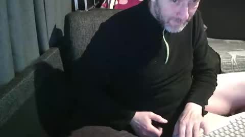 ArnSwart online show from May 5, 8:49 am