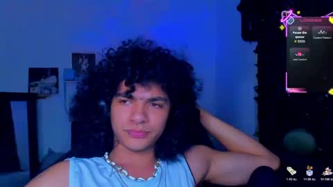 Steven independent model online show from May 17, 8:16 pm