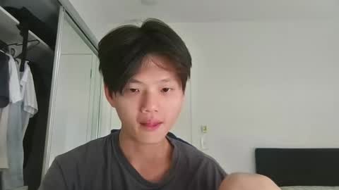 sweetiepuppy421 online show from May 14, 11:03 pm