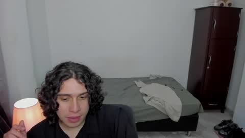 Lian online show from May 4, 2:24 am