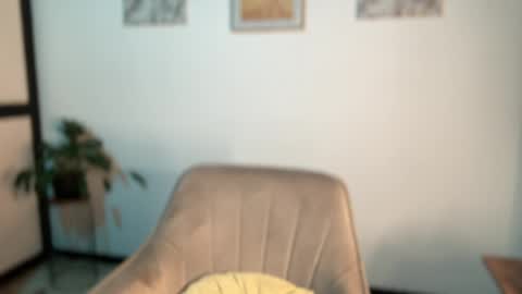Andy  online show from April 27, 1:24 am