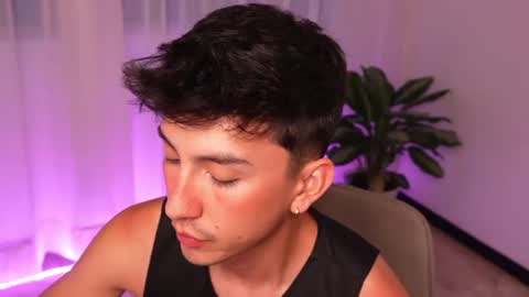Andy  online show from August 3, 11:22 pm