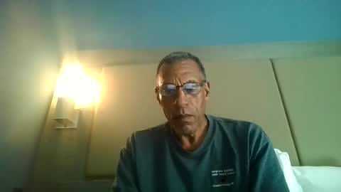 swimmerbod2495 online show from July 25, 6:59 pm