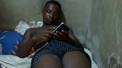 swthairy_dick online show from May 15, 11:13 pm
