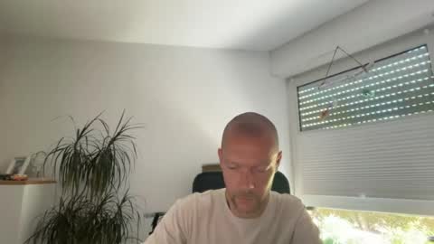 sx1904 online show from July 28, 8:22 am