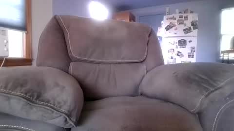 tacrunner66_ online show from August 4, 2:43 pm