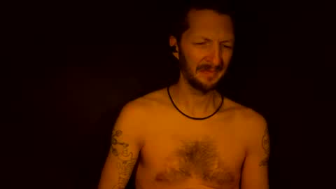 Tantra Punk online show from August 1, 3:05 am