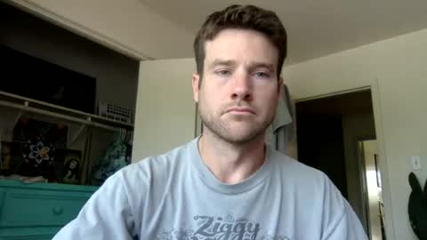 Dr. Love online show from August 6, 8:48 pm