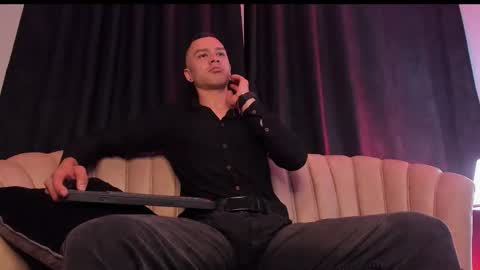 tayler_milers online show from June 11, 3:48 am