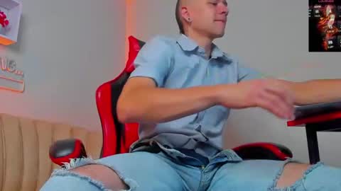 tayler_milers online show from July 24, 2:09 am