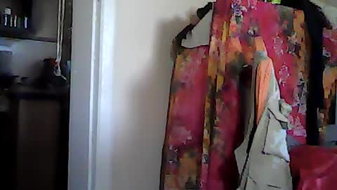 taylor3made online show from July 20, 10:21 am