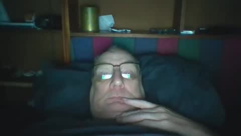 Mark online show from May 14, 8:01 am