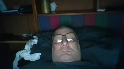 Mark online show from May 2, 8:39 am